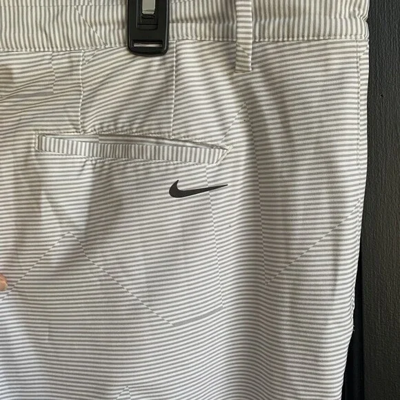 Nike Golf Men Dri-Fit Short Performance Chino Sz 42 Standard Fit Flat Front - Picture 6 of 14